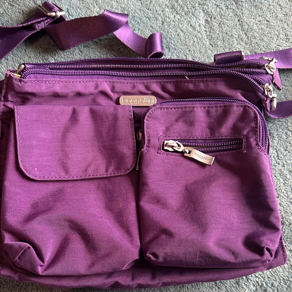 Baggallini Vibrant Purple Crossbody Bag